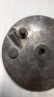 Brzdový štít JAWA 50/555 - 2