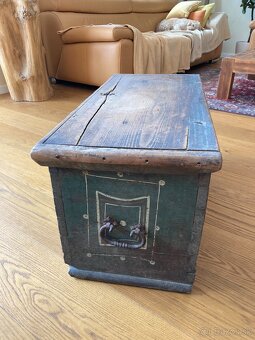 Cestovná truhlica z roku 1848 - 2