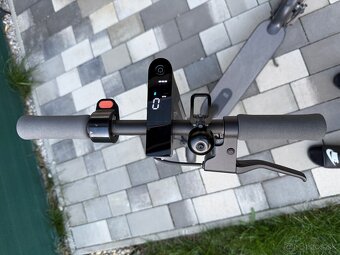Xiaomi Mi Electric Scooter Essential - 2