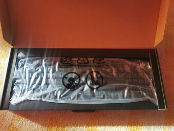 HP klavesnica pavilion 550 - 2