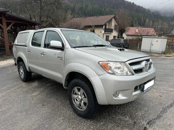 Predám Toyota Hilux 2.5, D-4D - 2