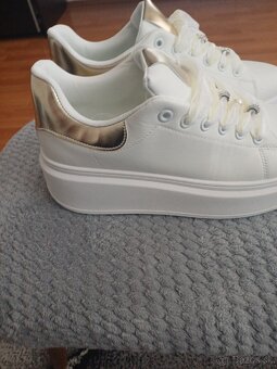 Botasky na platforme - 2