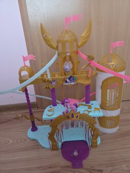 My little pony zamok - 2