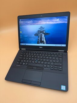 Notebook Dell Latitude E5470 / i5 / 8GB RAM / 256GB SSD - 2