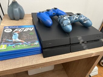 PS4 ( 500gb ) - 2