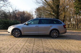 Škoda Octavia Combi 2.0 TDI Team DSG - 2