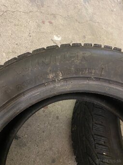 Pneumatiky 215/55 r16 zimne - 2