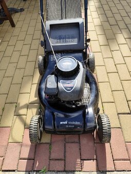 Benzínová kosačka s motorom Briggs & Stratton - 2