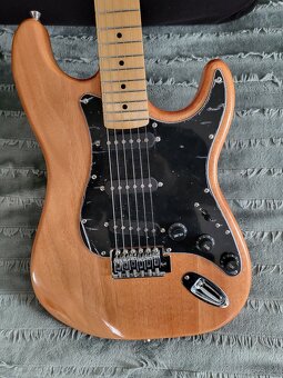 Elektricka gitara. Úplne nová - 2
