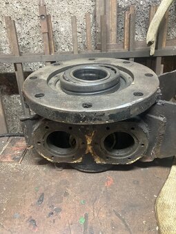Hydraulicka ruka mamut - 2