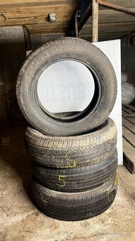 5.Dunlop Grand Track 225/65 R18 - 2