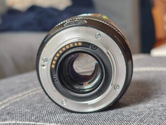 Fujifilm XF 18mm f/2.0 R - 2
