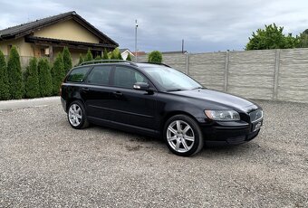 VOLVO V50 2.4 D5 MOMENTUM A/T SPORT - 2