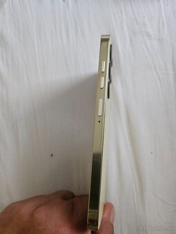 Krásna replika s24 ultra - 2