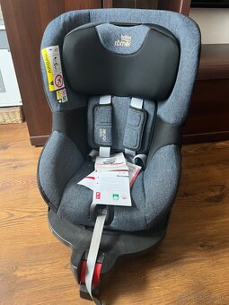 Britax-Römer Dualfix M i-size ( Blue Marble - lim. edícia) - 2