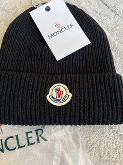 Moncler čiapka čierna - 2