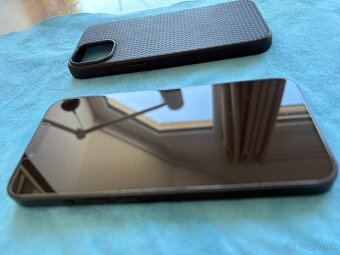 iPhone 13 128GB - 2