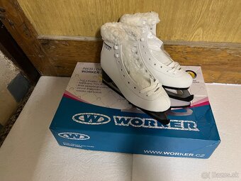 Krasokorčule oteplene nove biele s kozušinou č.36 - 2