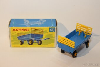 Matchbox RW Hay trailer - 2