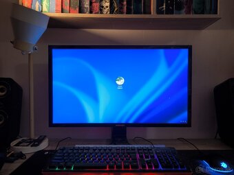 UHD Samsung 27" - 4K - 2