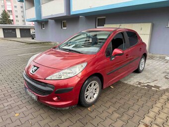 Peugeot 207 1.4 i - 2