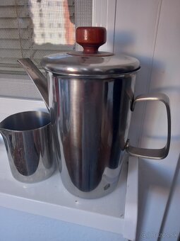 Omacnik cajnikkoncy. - 2