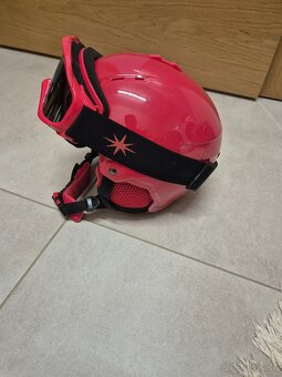 Predám detskú prilbu na lyžovačku - 2
