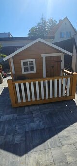 Detsky dreveny domcek - 2