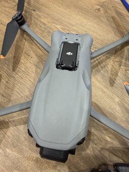 DJI Air 3S + ovládač DJI RC 2 - 2