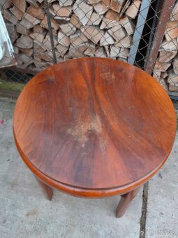 Predám okrúhli stôl stolík - 2