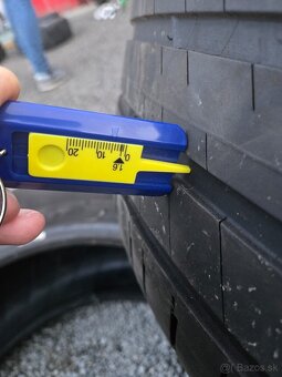 275/50 R20 Michelin Letné - 2