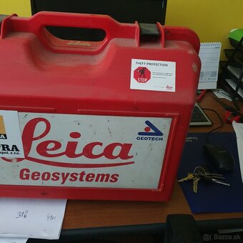 Teodolit Leica BUILDER T100 - 2