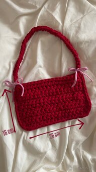 Háčkovaná ruby bari bag - 2