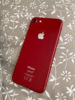 Predám IPhone 8 64GB - 2