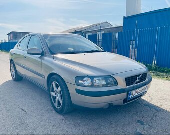 Ponúkam volvo s60 2.4d 96kw rok 2003 automat - 2