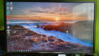 Veľký LCD monitor PHILIPS BDM3270 s chybou - 2