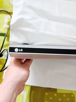 dvd prehravac lg - 2