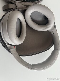 Sony WH-1000XM4 strieborné - 2