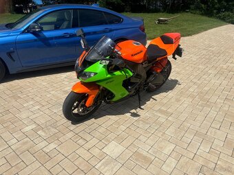 Kawasaki ZX10R - 2