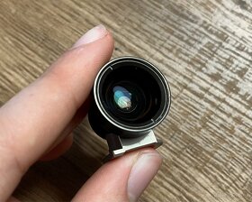 Voigtländer 21/25mm hľadáčik - 2