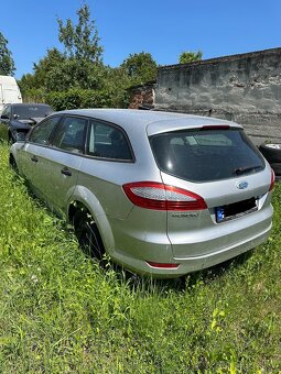 Rozpredam Ford mondeo mk4 combi - 2