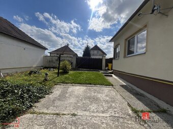 Na predaj 4-izbový rodinný dom Rišňovce - 2