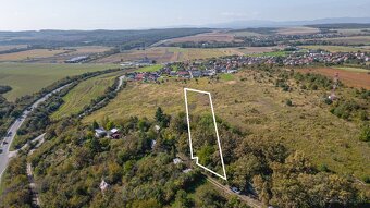 Pozemok pre dom,ranč,haciendu,...medzi Bidovcami a Svinicou - 2