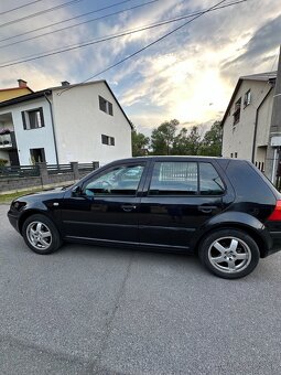 Volkswagen Golf 4 1.6 74kw - 2