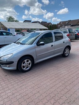 Peugeot 206 Automat 1.6 80 kW – jazdí, ale potrebuje servis - 2