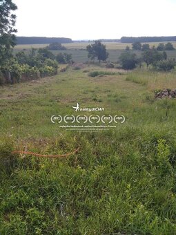 Veľký stavebný pozemok na výstavbu rodinného domu - domov - 2