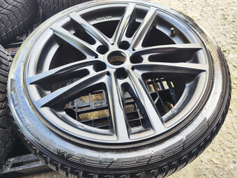 Alu sada=5x112=UNIWHEELS=s pneu i bez=235/40 R18 - 2