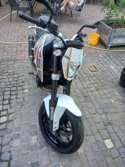 Ktm duke 690 - 2