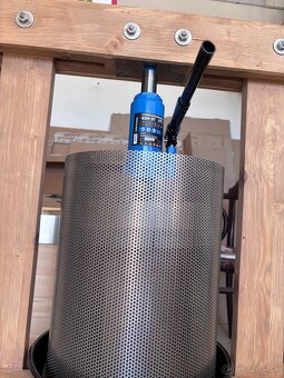 Lis na hrozno/ ovocie / preš - 2