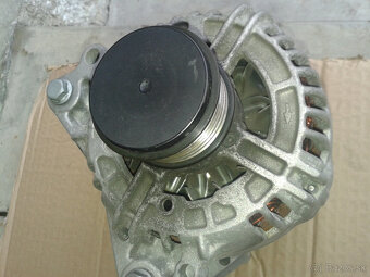 Alternátor BOSCH VAG GROUP 06F 903 023F - 140 A - 2